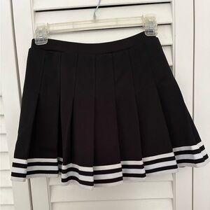 Cheerleading.com Black and White Pleated Cheer Skirt